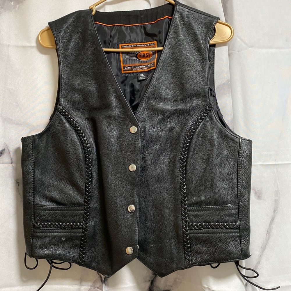 Leather riding vest